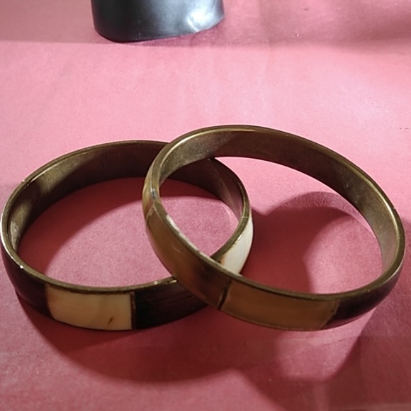 Jewelry -  8 for 25 sale 2 bracelet bag 83